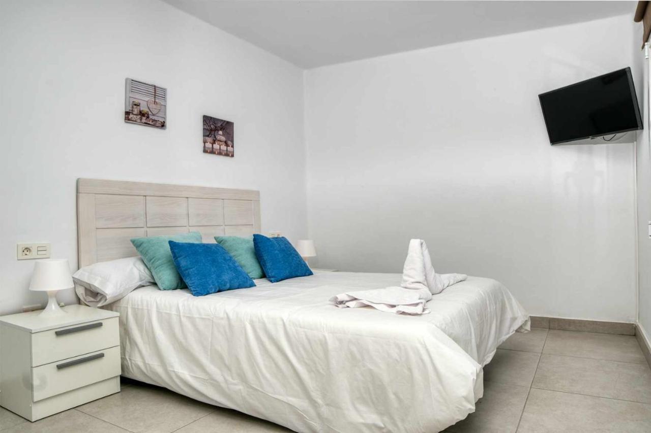 Luminosa vivienda vacacional con vista a la piscina Costa Teguise Exterior foto